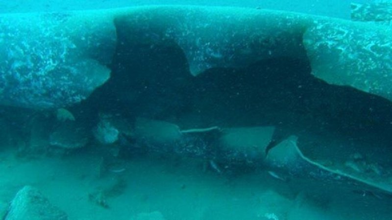 叙利亚巴尼亚斯炼油厂的输油管道遭到爆炸袭击