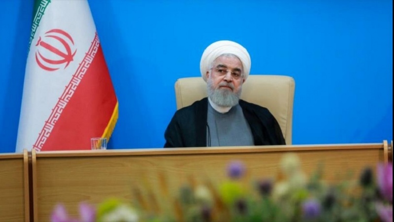 イラン大統領、「イラン最高人物への制裁は、米当局の知性の凋落を示す」