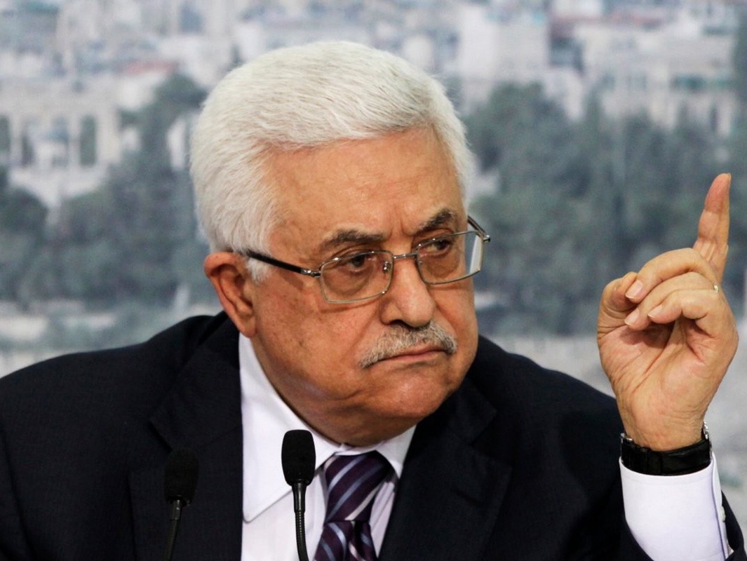 الرئيس الفلسطيني: حقوقنا ليست عقارات تباع وتشترى بالأموال