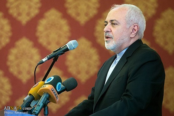 Iran’s FM pays tribute to Sardasht chemical attack victims