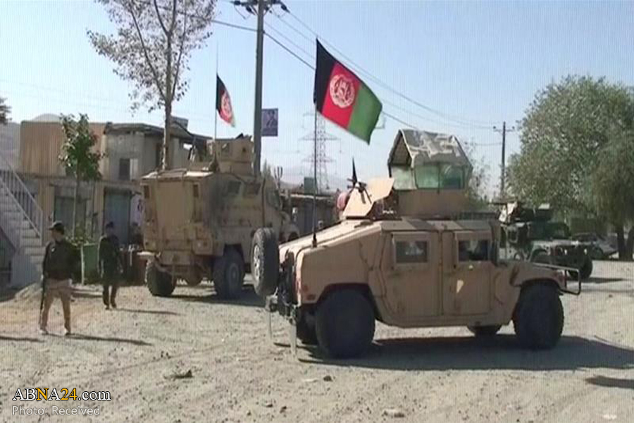 Taliban kill Afghan election officials amid US peace talks