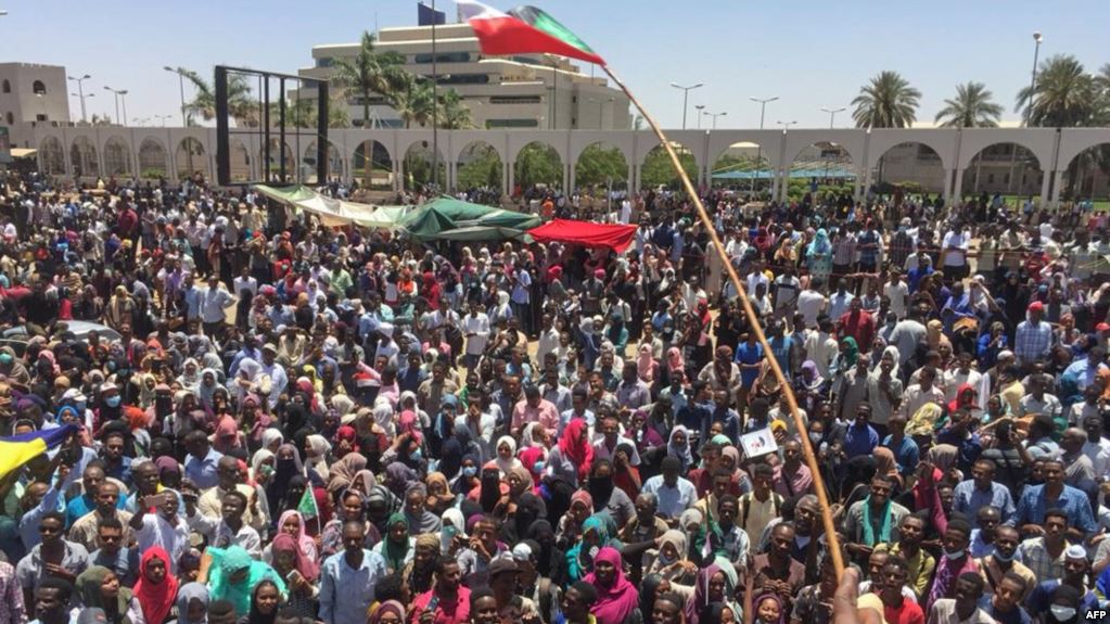 السودان يستعد لـ"مليونية" اليوم وسط مخاوف من العنف