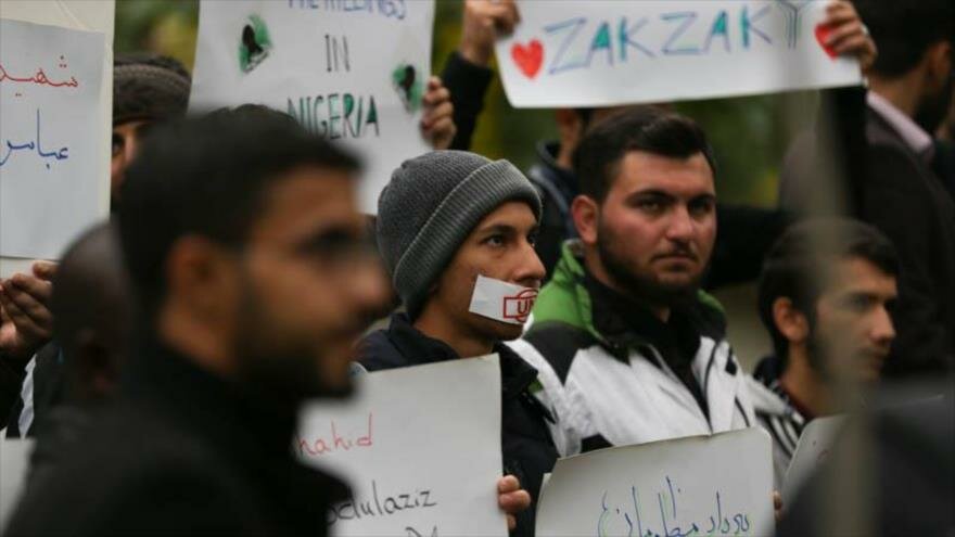 Des étudiants iraniens manifestent pour soutenir Al-Zakzaky