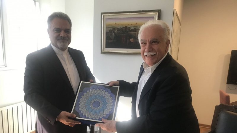 İran'ın Ankara Büyükelçisi, Vatan Partisi Genel Başkanı Doğu Perinçek ile görüştü