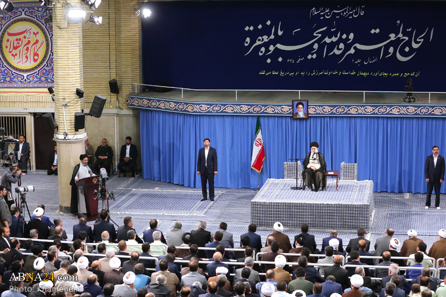 Berita Bergambar: Pertemuan Syed Ali Khamenei Dengan Para Petugas Haji Iran