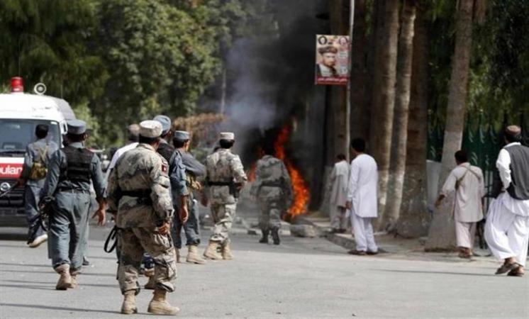 قتلى وجرحى إثر سقوط قذيفة هاون على سوق بمقاطعة فارياب الأفغانية