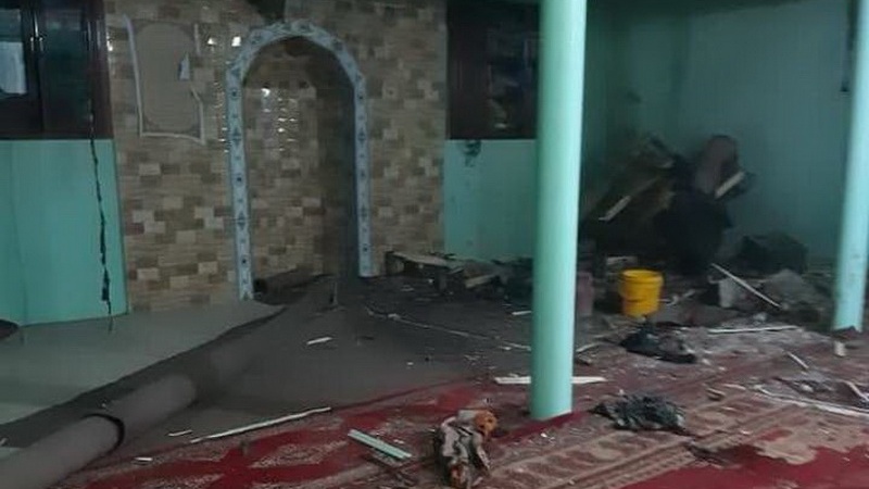 استشهاد شخصين احدهما طفل وإصابة 20 آخرين في اعتداء على مسجد 