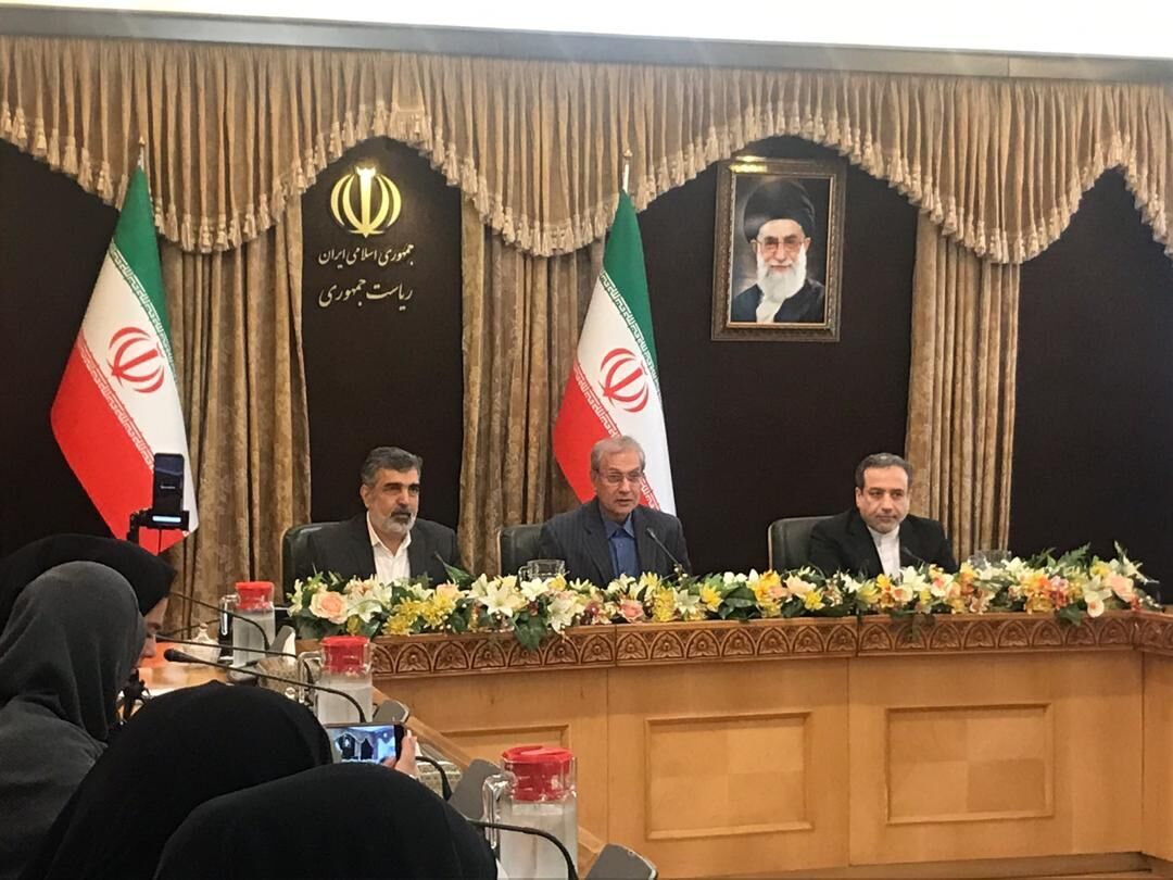 الحكومة الإيرانية تعلن برفع نسبة تخصيب اليورانيوم إلى أكثر من 3.67 بالمئة