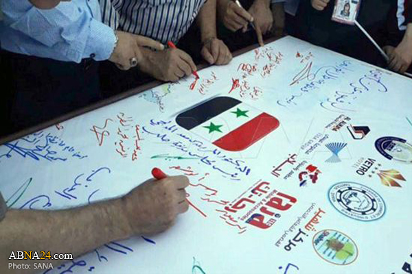 Longest letter of love, loyalty to occupied Golan signed in Syria's Aleppo