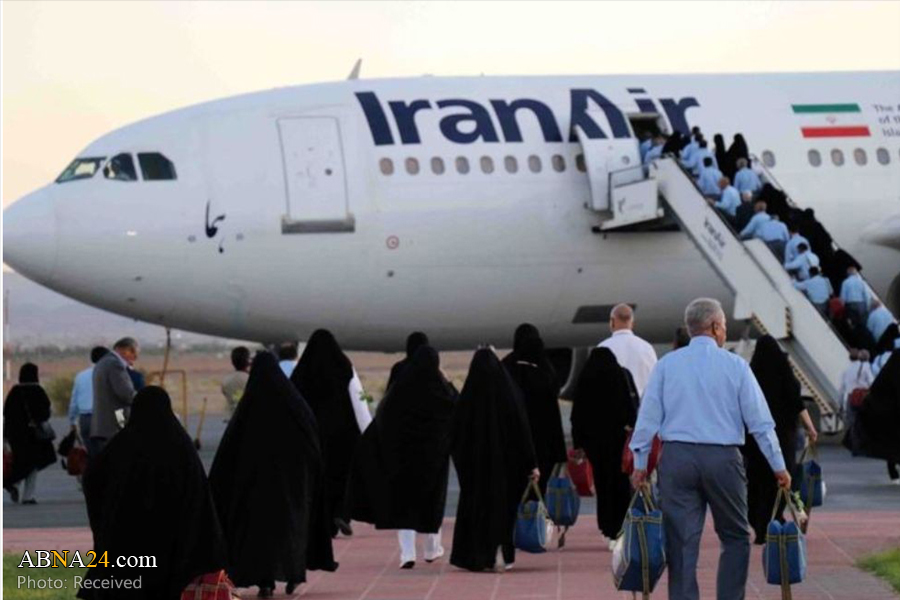 Iranian Hajj pilgrims leave to Medina, Saudi Arabia