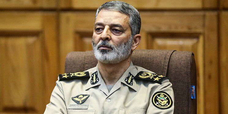 L'Iran ne cherche la guerre avec aucun pays (commandant en chef de l'armée iranienne)