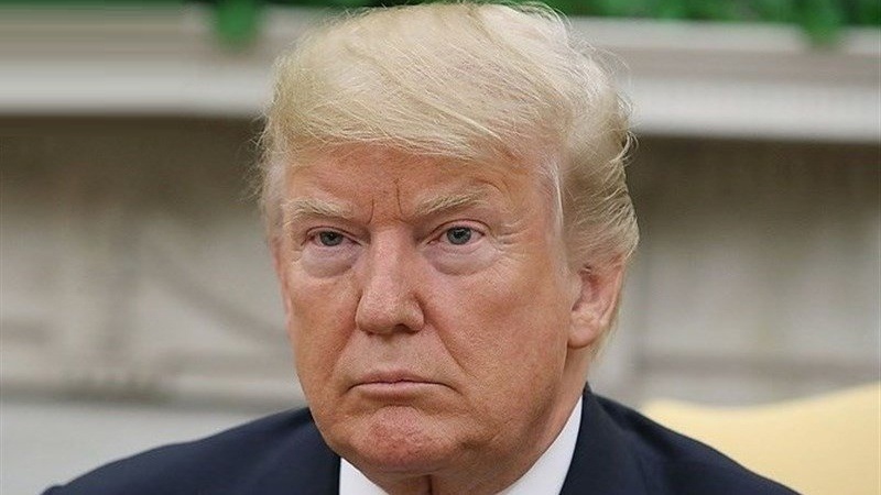 Trump: "Meglio che l'Iran stia attento"