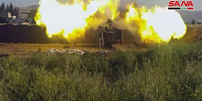 L’armée riposte aux violations des terroristes du ‘’Front Nosra’’ dans les deux banlieues de Hama et Idleb