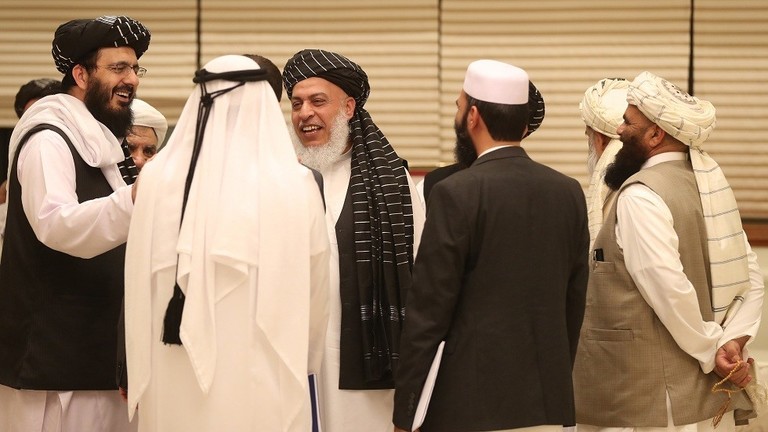 الأفغان يتفقون على إعداد "خريطة طريق للسلام"