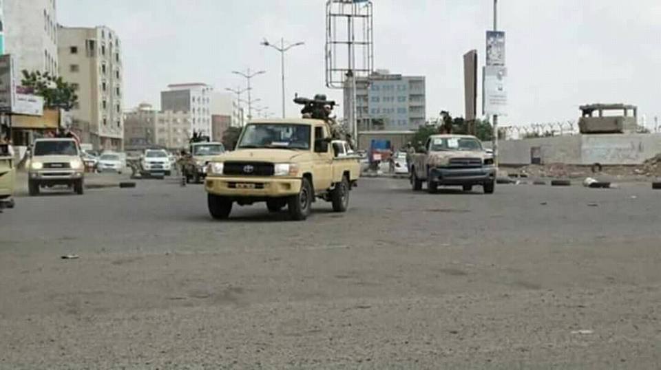 تجدد اشتباكات عنيفة بين قوات هادي ومليشيات تابعة للامارات في عدن