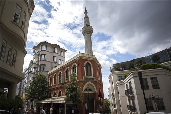 İstambulun tarixi məscidi; Evsizlərin ümid yeri