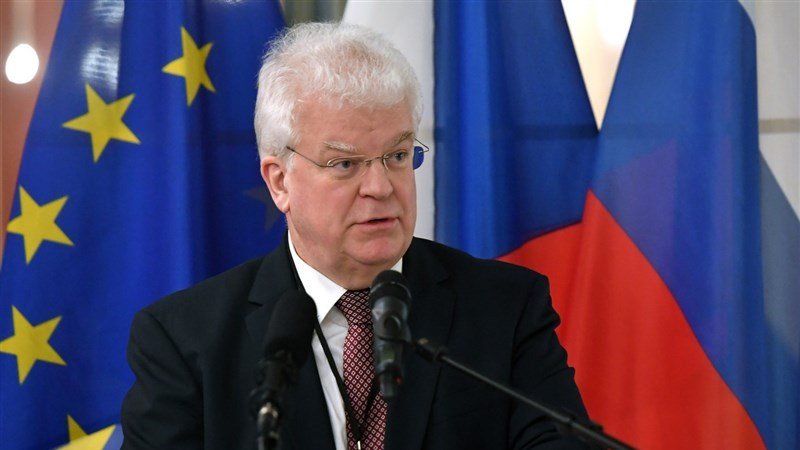Представитель России: продолжим торговать с Ираном, несмотря на санкции США