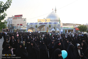 イラン聖地コムにて　貞節とヒジャ―ブを支持する大規模な集会＆行進