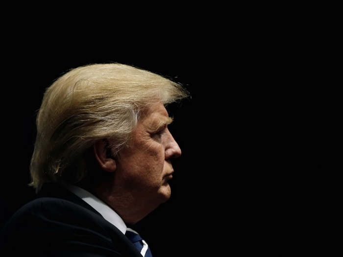Naghahandog ang US ng Libu-libong Iligal na Imigrante 