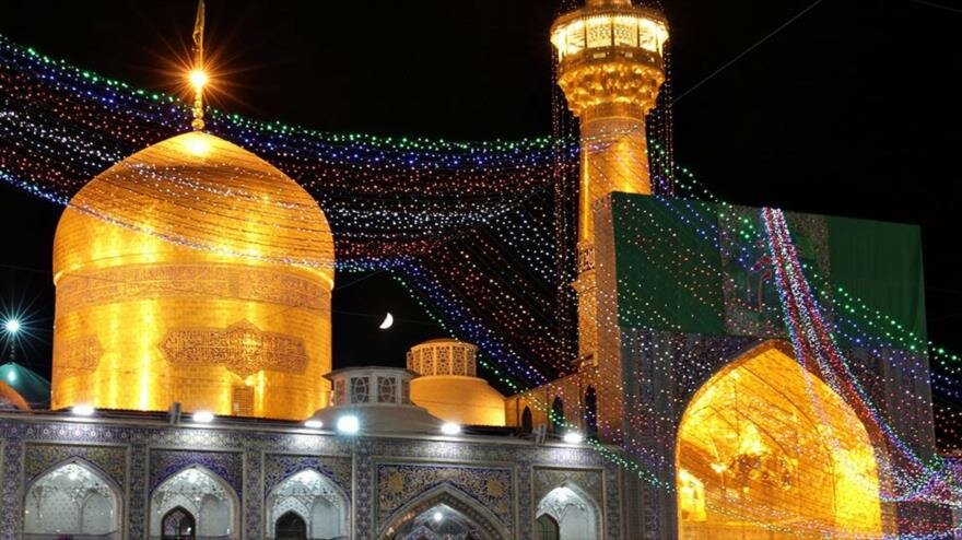Les chiites célèbrent l'anniversaire de naissance de l'imam Reza (P)