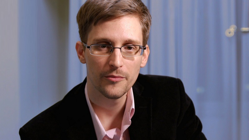 Snowden: i governi mirano principalmente ad accrescere il potere a scapito dei diritti umani