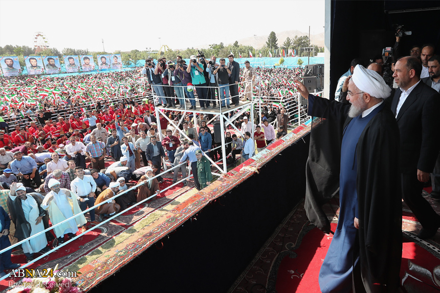 Berita Bergambar: Warga Shirvan Sambut Presiden Rouhani
