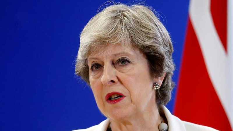 英首相が今月末に退任