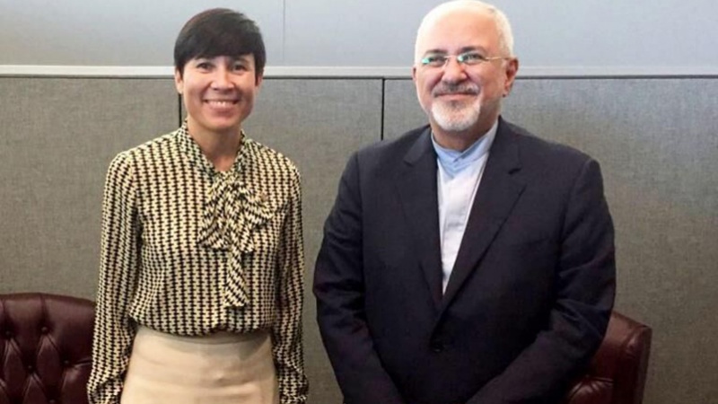 イランとノルウェーの外相が電話会談