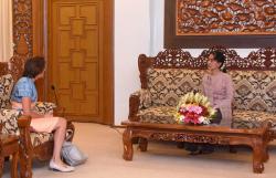 ေနရပ္စြန္႔ခြာသူမ်ားအေရး လာေရာက္ေဆြးေႏြးရန္ ဘဂၤလားေဒ့ရွ္ႏုိင္ငံျခားေရးဝန္ႀကီးကို ျမန္မာအစိုးရဖိတ္ၾကား