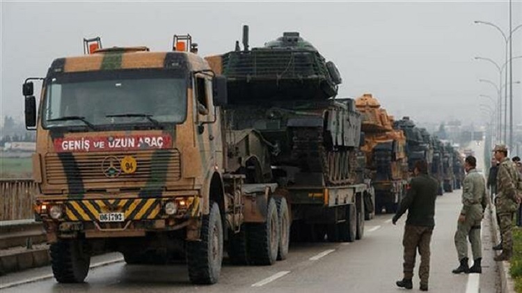  Syrie: une vingtaine de blindés turcs entrent à Hama