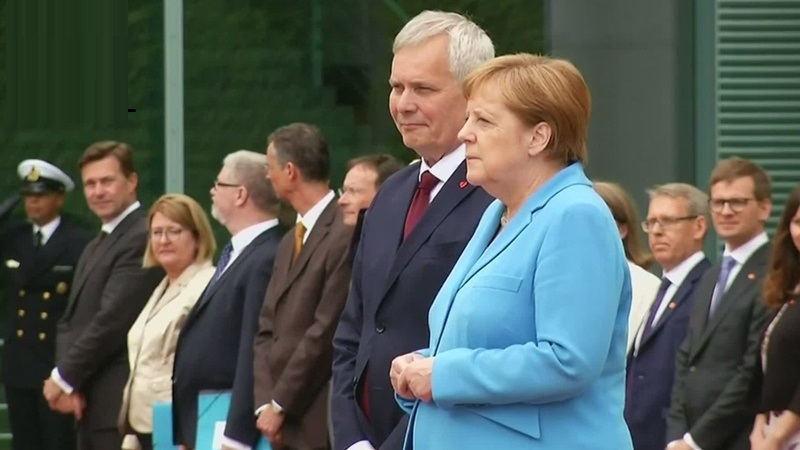 Germania; Merkel dribbla dubbi e sospetti sulla sua salute