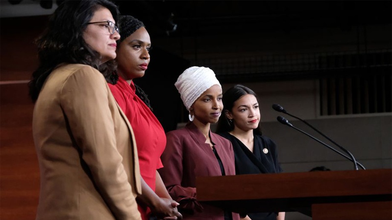 Trump attacca deputate Dem:“deboli e instabili, presentate scuse all'America”