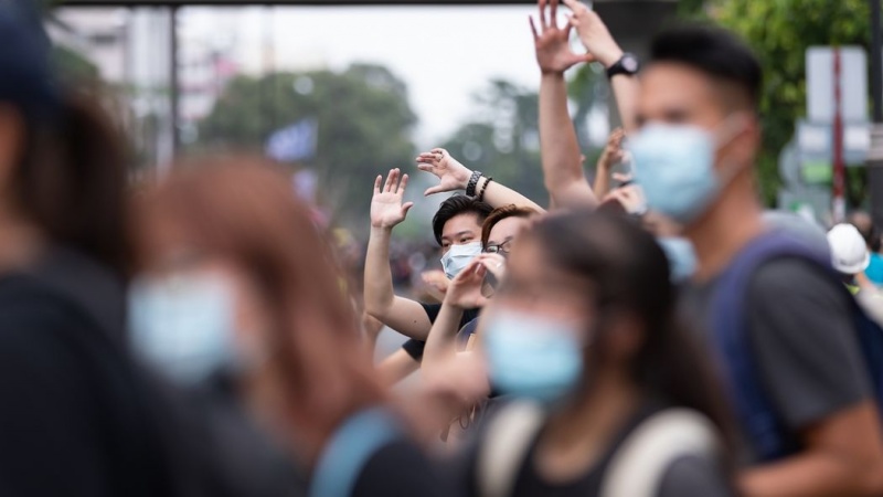 香港で、逃亡犯条例の改正案に抗議するデモが継続