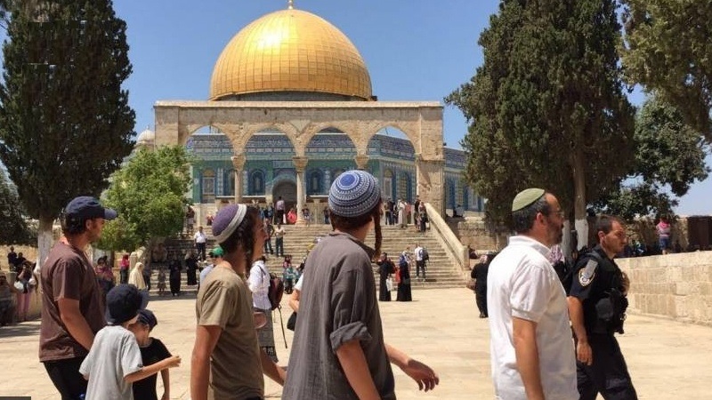 Al-Quds; coloni sionisti invadono al-Aqsa