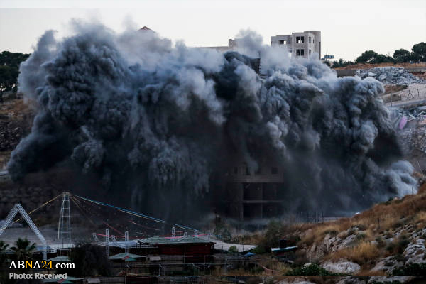 Berita Bergambar: Israel Guna Bom Letupkan Rumah Warga Palestin