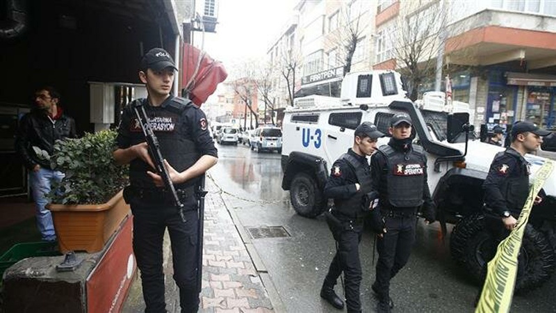 Turkey cracks down on Syrian refugees, deports them to terrorist-controlled Idlib