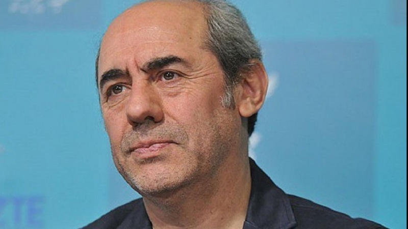 日本が、イラン映画監督タブリーズィー氏を外務大臣表彰