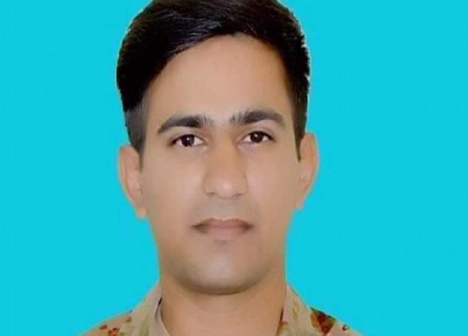 سرحدی علاقوں میں سکیورٹی فورسز پہ دہشتگردوں کے حملے، 10 جوان شہید