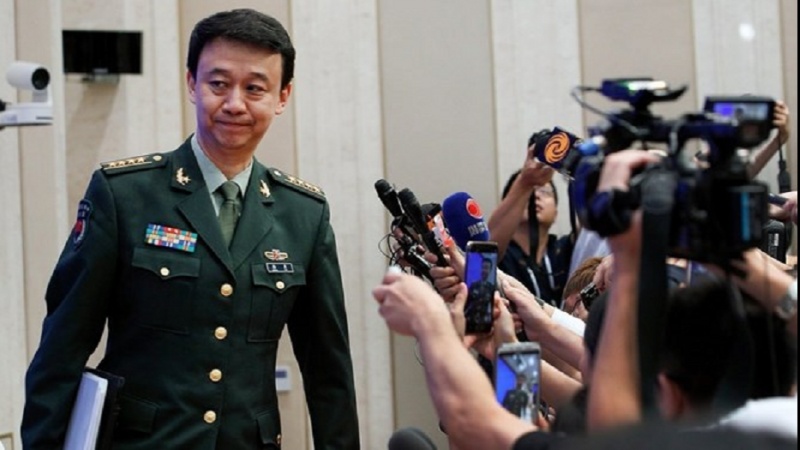 中国威胁在香港部署军事力量