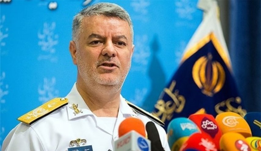 قائد سلاح البحر يعلن عن مناورات مشتركة بين إيرانية وروسية في مياه الخليج الفارسي قريبا