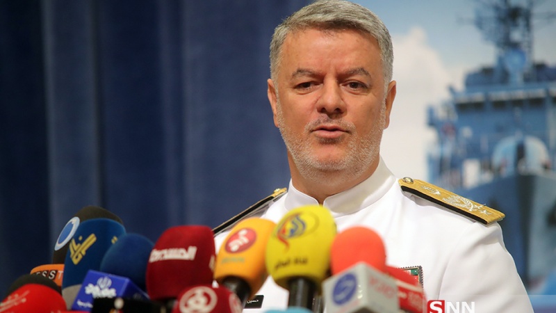 Iran dan Rusia akan Gelar Manuver Militer di Teluk Persia
