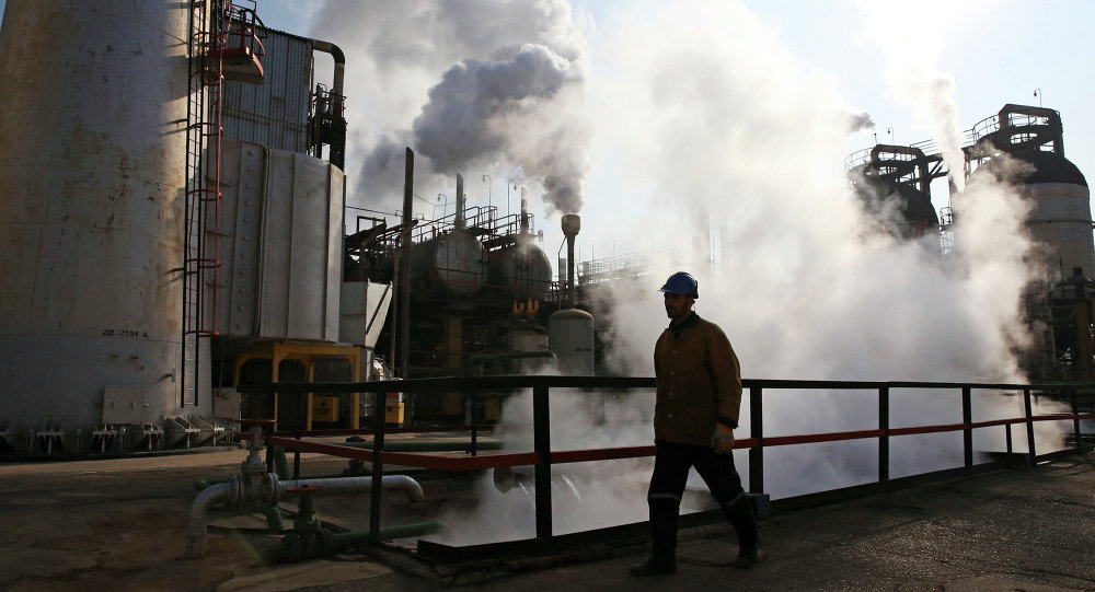 Irã incentiva China e outros aliados a comprarem mais petróleo em meio a sanções dos EUA