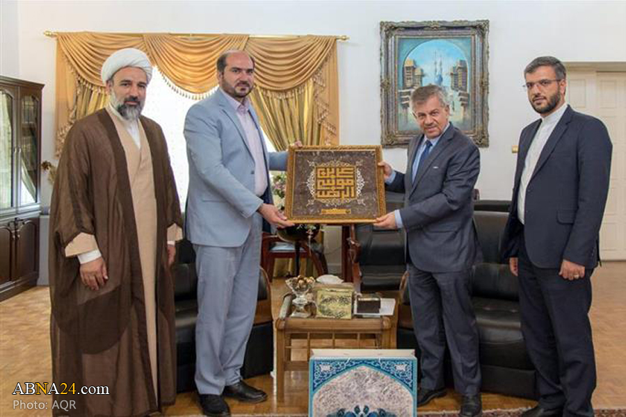 Head of Astan Quds Razavi Arba'een Headquarters meets Iraqi Ambassador