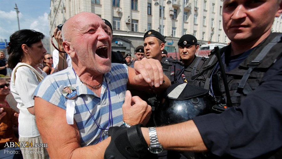 Berita Bergambar: Tunjuk Perasaan Di Moscow