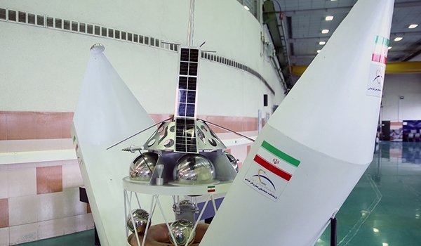  Le ministère de la défense iranien reçoit un nouvel satellite iranien