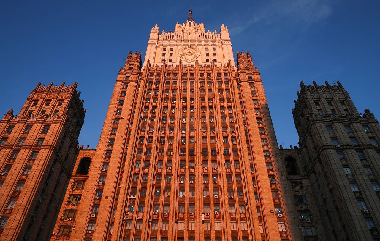 В МИД РФ прокомментировали санкции США против Зарифа