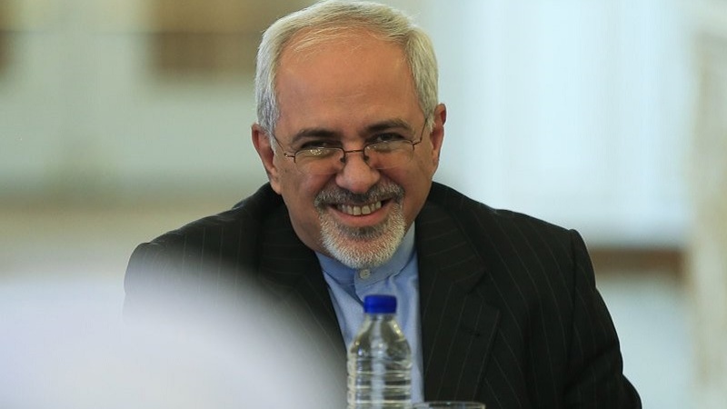 Zarif kepada Pompeo: Era Adi Kuasa telah Berakhir