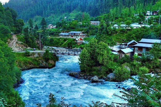 جنت نظیر وادی کشمیر فوجی چھاؤنی میں تبدیل؛ بھارت نے مزید 70 ہزار فوجی طلب کر لئے
