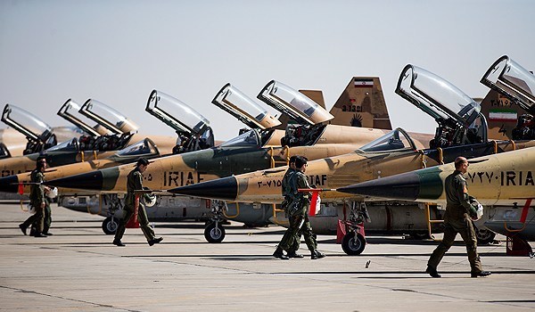  L’armée de l’air iranienne utilisera des armes intelligentes
