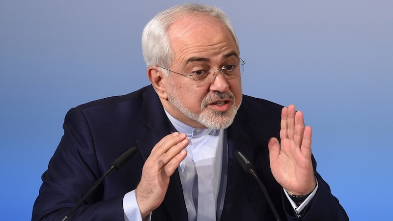 Zarif: İran Fars Körfezi'nin güvenliğini sağlamaya devam edecek